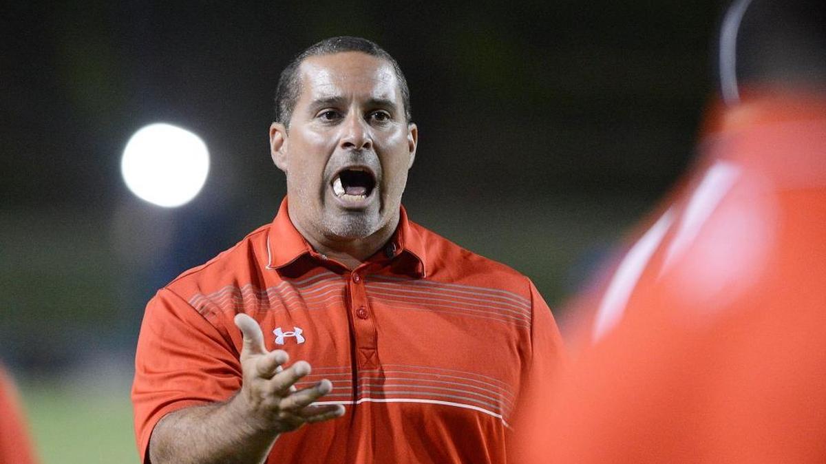 Buchanan’s Mike Jacot, shown working the sidelines in a game against Central at Veterans Memorial Stadium Oct. 8, 2015. He was announced as the Clovis North head coach on Wednesday, Jan. 16, 2019.