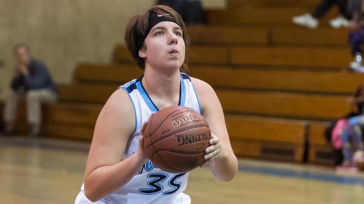 Yosemite’s Hailey Rich, seen in action last season, scored 20 in the Badgers’ 49-21 win over Reedley in the Hoover Holiday Classic on Thursday, Dec. 7, 2017.