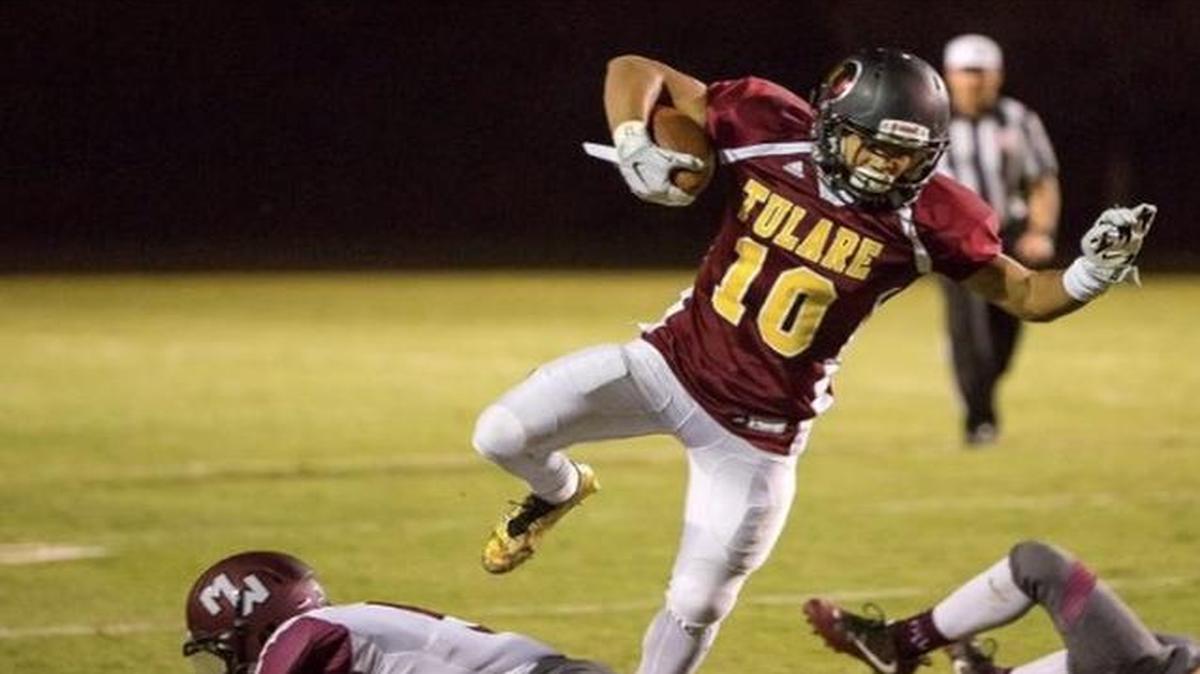 Tulare running back Kazmeir Allen scored five touchdowns as Tulare defeated Independence 54-7. Allen scored from 92, 80, 66, 51 and 42 yards.