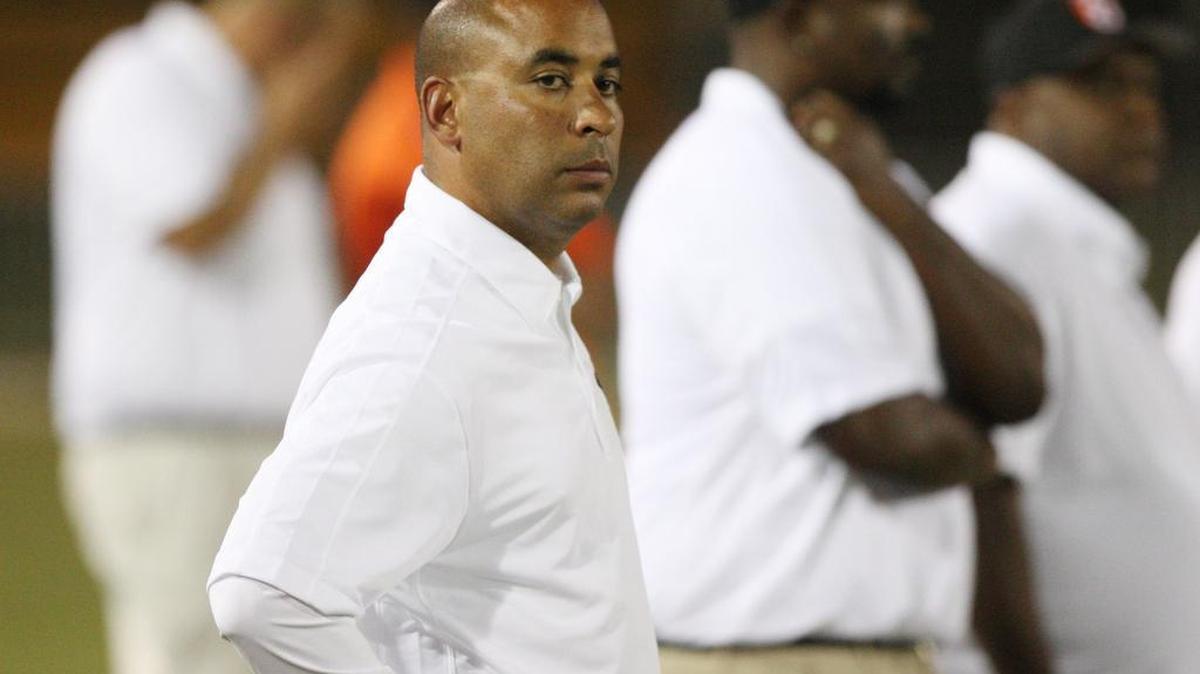 Casey Quinn, who worked at Central between 2008-11, is returning to the Tri-River Athletic Conference as Clovis North High School’s new football coach.