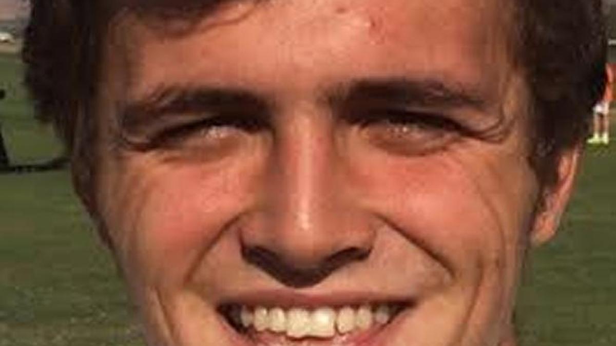 
Senior Jayson Lee is a two-way standout at running back and safety for Clovis North.
