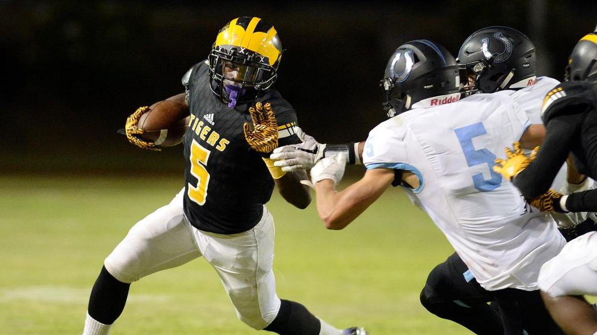 Edison High senior running back McKinley Lee III is headed to Fresno State in the fall as a preferred walk-on.