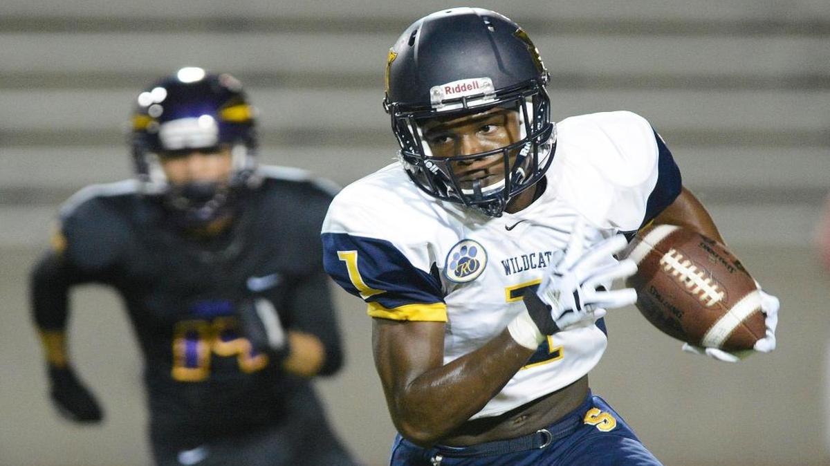 Sunnyside High’s Deshawn Ruffin was one of four central San Joaquin Valley players who made verbal commitments to Fresno State on Friday night.
