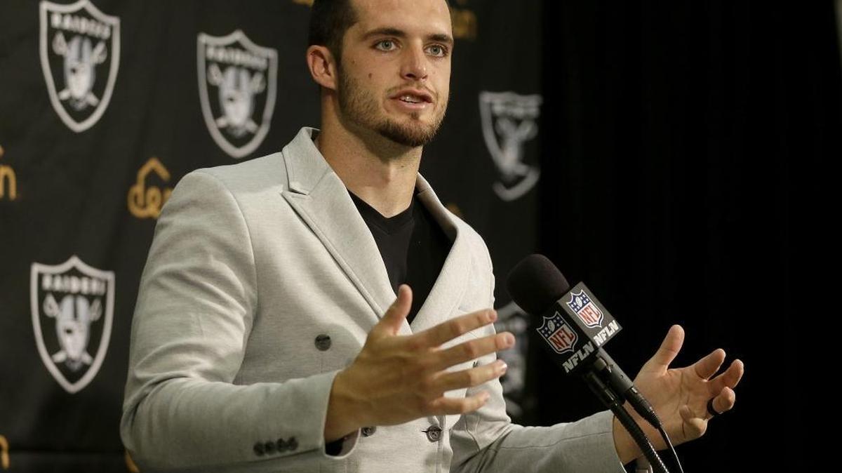 Raiders quarterback Derek Carr and his wife, Heather, have launched DC4KIDS to help raise money for Valley Children’s Hospital. For every passing or rushing touchdown Carr scores this season, participants will donate $100 toward the fundraising effort. For details, go to www.valleychildrens.org/derek-carr.