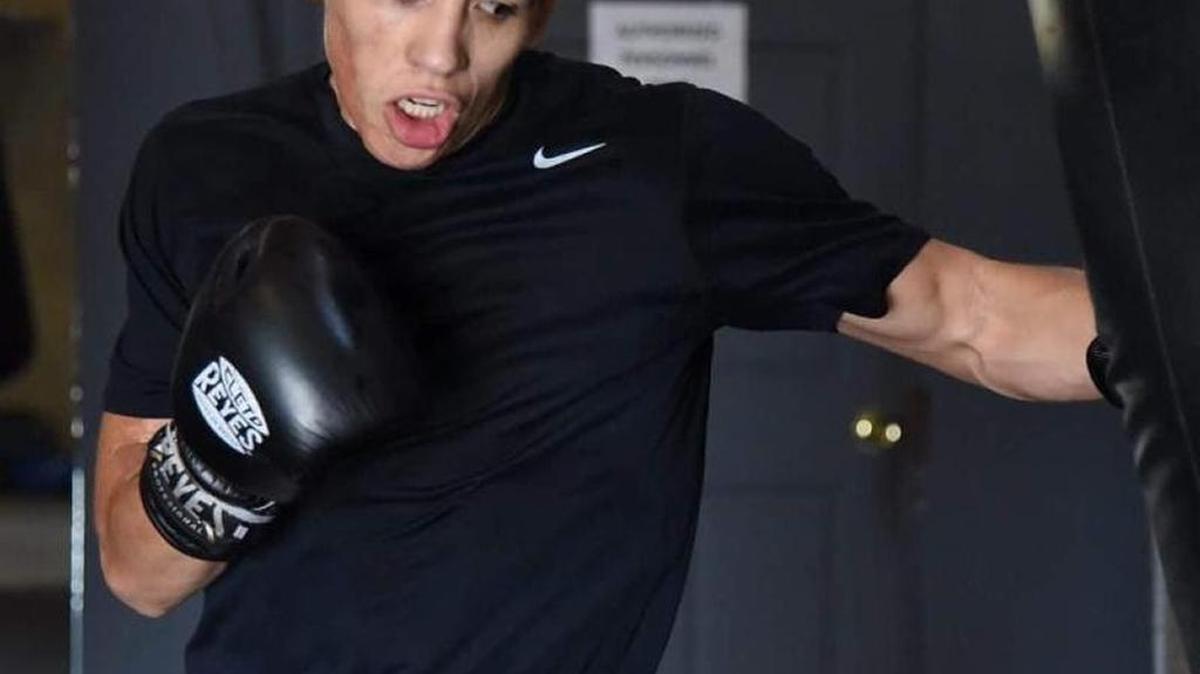Marcos Hernandez of Fresno won by unanimous decision over previously unbeaten Kevin Newman II at the T-Mobile Arena in Las Vegas on Saturday, Aug. 26, 2017.