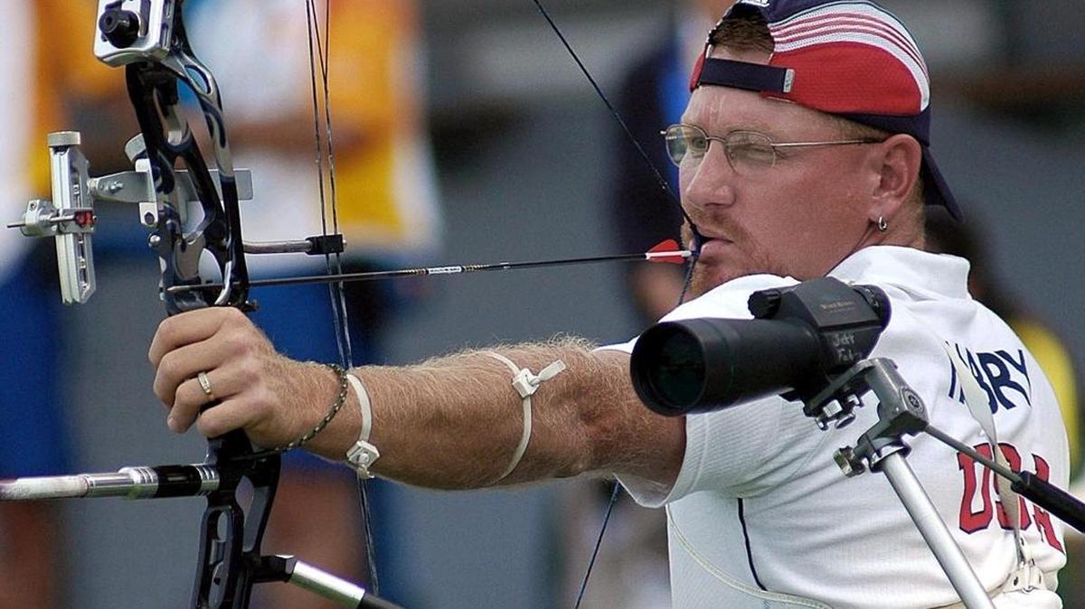 Lemoore’s Jeff Fabry, shown competing in Athens in 2004, is an amputee and paralympic archer aiming to defend his gold medal in the men’s individual compound event, which begins Saturday in Rio de Janeiro.