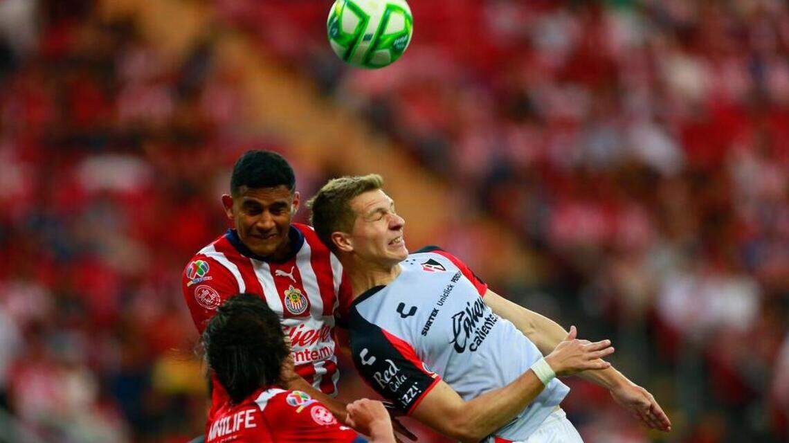 El Guadalajara del serbio-español Paunovic elimina al Atlas, y retará al América