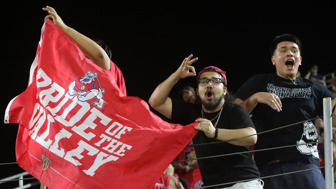 Fresno State fans cheer during fourth-quarter comeback that saw the Bulldogs score a 38-30 win over UNLV on Sept. 24, 2021.
