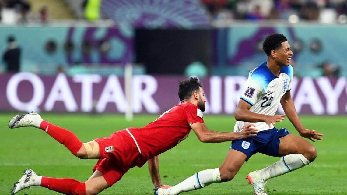 Inglaterra 6, Irán 2: Faltó el brazalete, rebosaron los goles