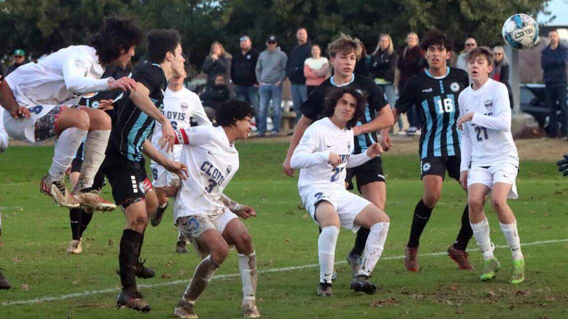 California’s top-ranked high school soccer team gets scare before picking up TRAC win