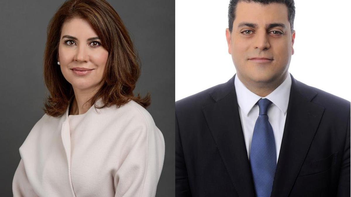Composición de dos fotografías cedida por NBC Universal Telemundo donde aparece su presidente ejecutivo, Beau Ferrari, y su vicepresidenta ejecutiva y gerente general de Streaming Hispano, Romina Rosado.