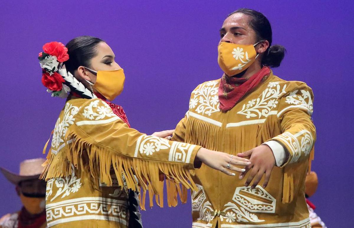 Los Danzantes de Roosevelt High School perform a dance from Huasteca Tamaulipeca during the 2022 High School Show Offs at Fresno High on March 12, 2022.
