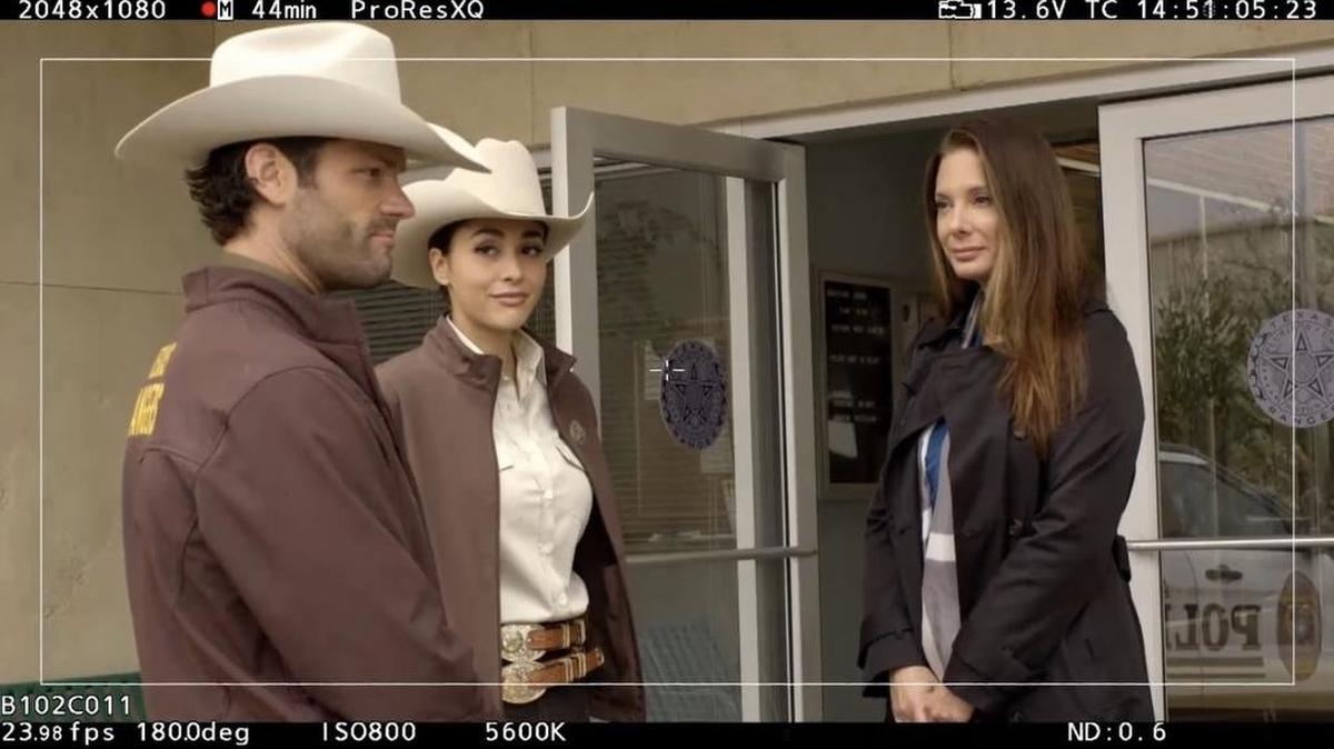 Alex Meneses (far right) plays Adriana Ramírez in the CW series ‘Walker.’