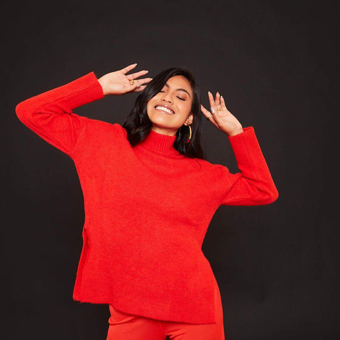 La actriz Coty Camacho quien personifica a Ángeles (Señorita Oaxaca)en la nueva serie ‘Señorita 89’. 