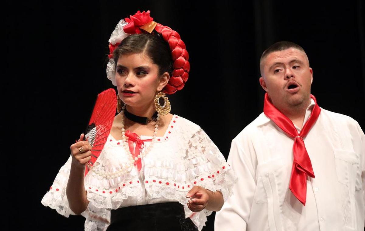 Grupo Folklórico Sueños y Esperanza from Whittier got a standing ovation after the group performed dances from Veracruz at the second day of the Danzantes Unidos Festival at Roosevelt High School on April 9, 2022.