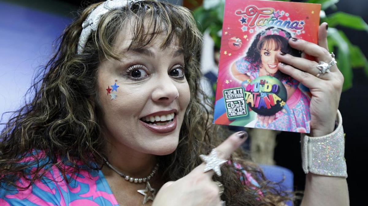 Para ofrecer algo novedoso a su público, la cantante Tatiana lanza su nuevo disco titulado ‘El Mundo de Tatiana’, el cual ofrece temas en diversos géneros, además de un cuento para motivar a los niños a la lectura.