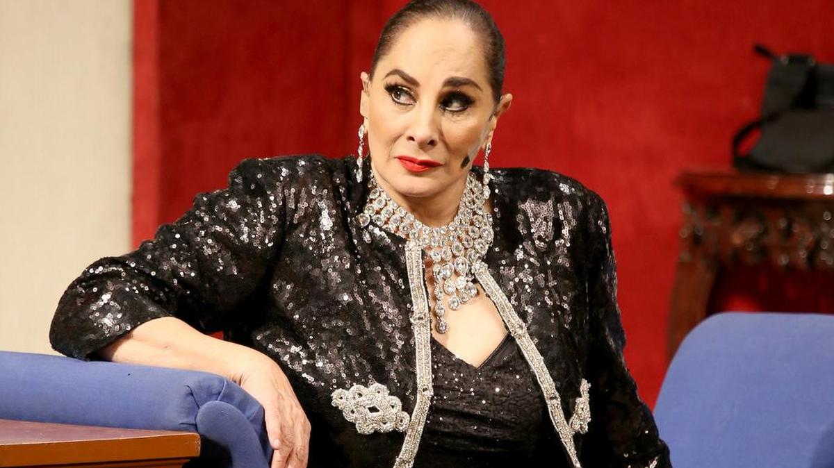 Susana Dosamantes, actriz y madre de la cantante mexicana Paulina Rubio, falleció este sábado a los 74 años de edad en un hospital en la ciudad de Miami.