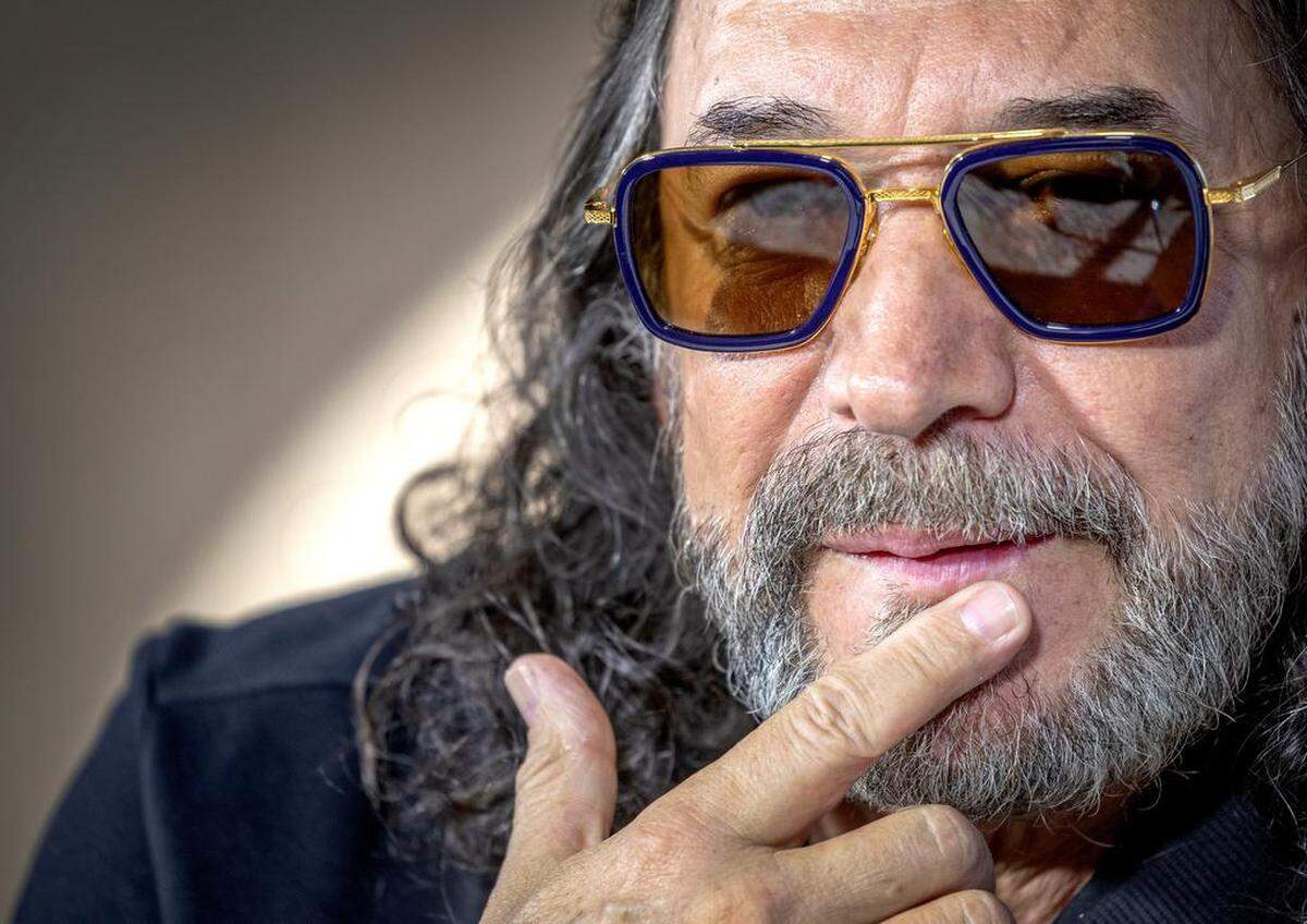 Miami (United States), 30/01/2023.- Mexican singer speaks during an interview at the Bayside Park in Miami, Florida, USA, 30 January 2023. Solis is presenting his Buki World Tour. (Estados Unidos) EFE/EPA/CRISTOBAL HERRERA-ULASHKEVICH