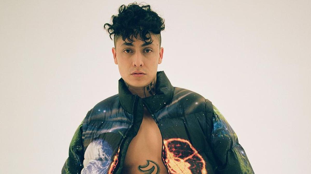 Una colaboración con dos leyendas del hiphop, reconocimientos internacionales, el disco “más ambicioso de su carrera” y la firma de contrato con una multinacional, fueron algunas cosas que marcaron el “huracán” que vive en la actualidad el rapero mexicano Alemán.