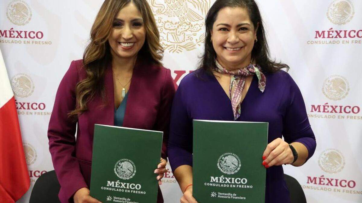 Fresno EOC executive director Emilia Reyes and Mexican head consul Adriana González Carrillo signed a memorandum of understanding so that Mexican national can use the Fresno EOC LGBTQ+ Resource Center on Oct. 20, 2022.