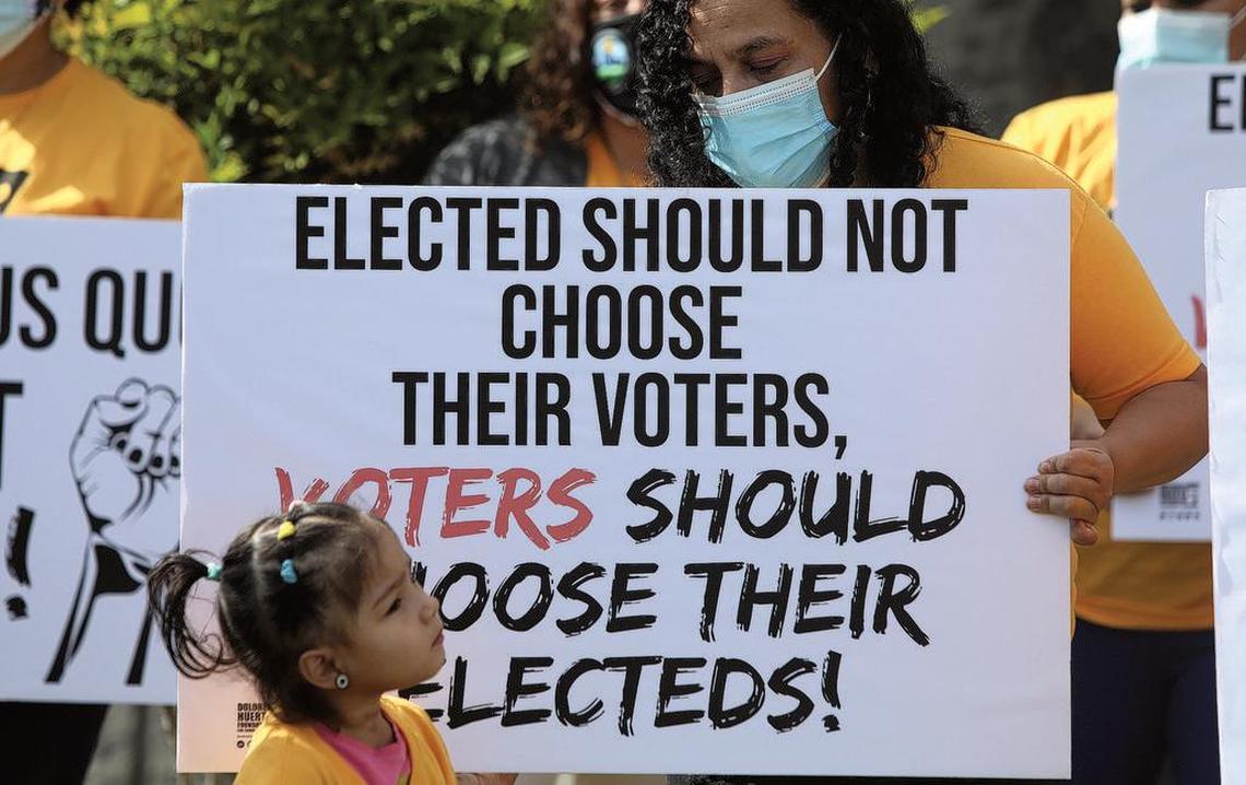 The Dolores Huerta Foundation joined other community organizations to push for a Fresno County Board of Supervisors district map that adheres to state and national redistricting criteria. The Oct. 20, 2021 press conference was held Fresno Courthouse Park.