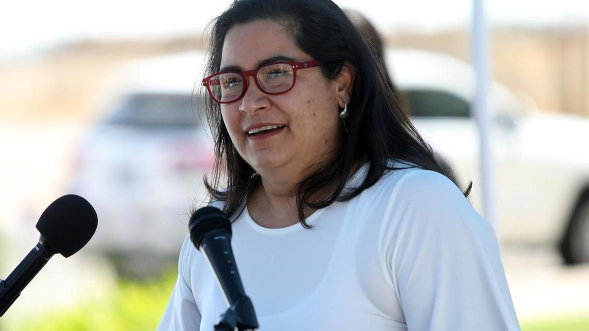 Adriana González Carillo, cónsul titular de México en Fresno, asumió toda la responsabilidad por un accidente automovilístico a principios de este año que ocurrió mientras estaba bajo los efectos del alcohol.