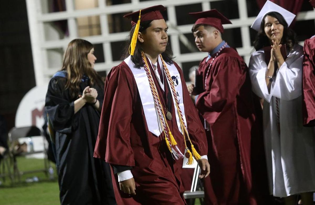 Mt. Whitney High School graduate Jovanny Ramírez managed to get A's in all his classes.