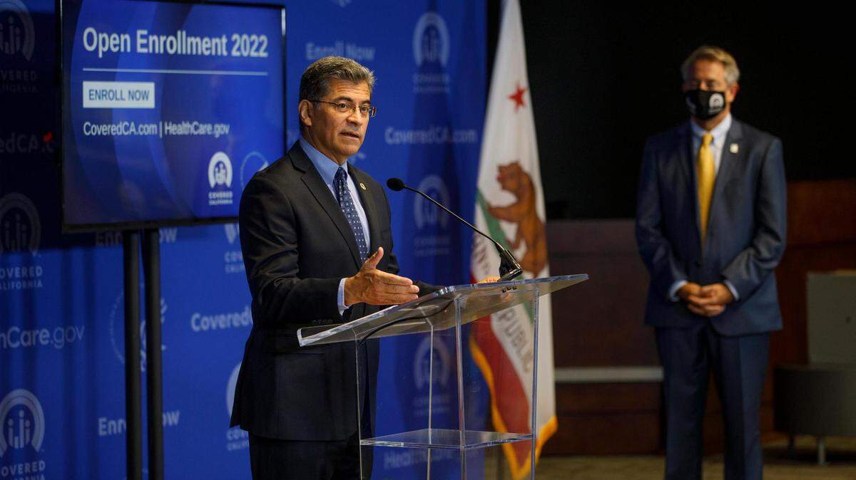 SACRAMENTO, Calif., November 1, 2021. Peter V. Lee, director of Covered California and US Secretary of Health and Human Services announce the first day of enrollment for Covered California inn Sacramento, Calif., November 1, 2021 Photo by Robert Durell