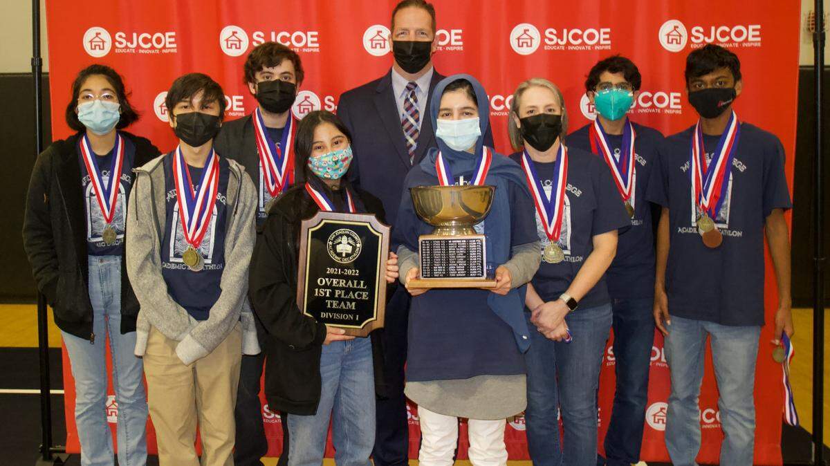 Lodi Unified School District’s Middle College High School takes first in the 41st annual San Joaquín County Academic Decathlon competition that drew teams from 12 county high schools.