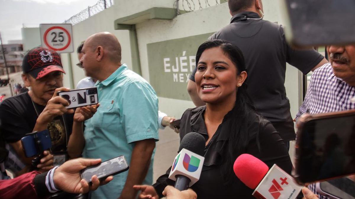 La presidenta municipal de Tijuana, Montserrat Caballero, habla a la prensa en la ciudad de Tijuana, estado de Baja California.