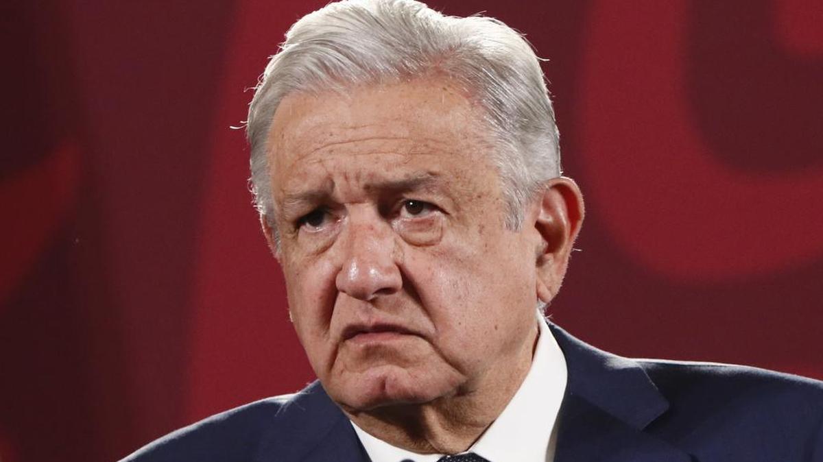 El presidente de México, Andrés Manuel López Obrador, acusó este lunes de “traición” y “vendepatrias” a los diputados de oposición por impedir que el Congreso aprobase su reforma eléctrica que fortalecía a la empresa del Estado en detrimento de las privadas.