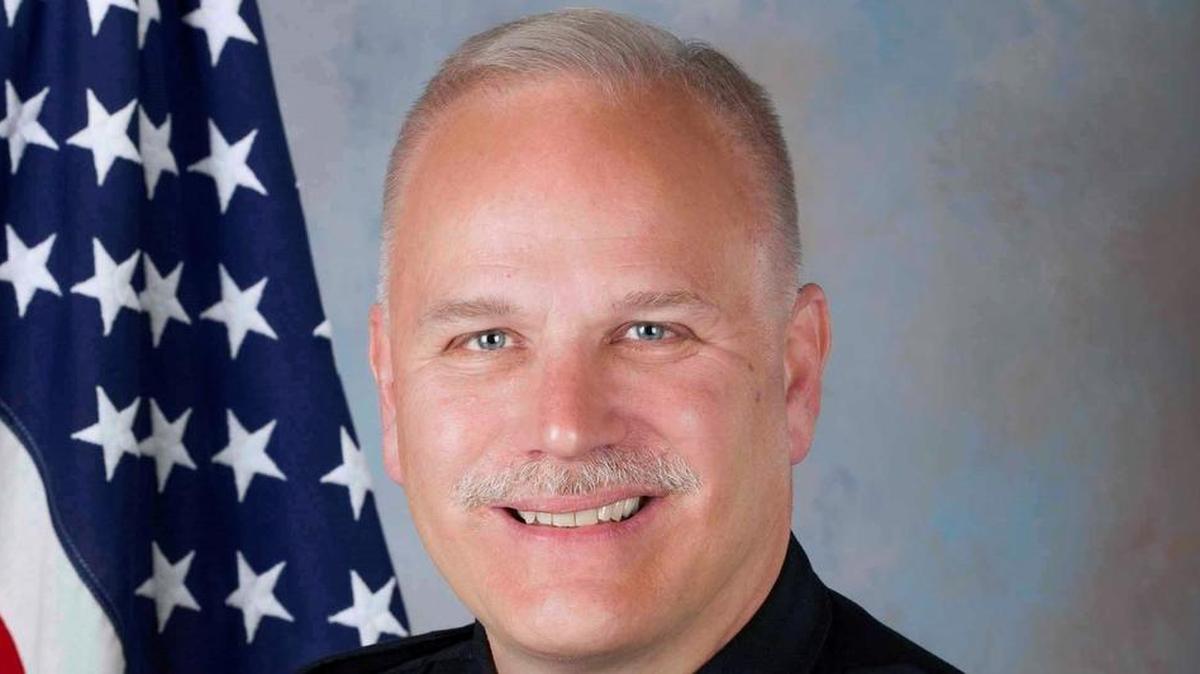Fotografía oficial cedida por la ciudad de Tucson en Arizona donde aparece su actual jefe de policía, Chris Magnus, quien fue confirmado por el Senado de los Estados Unidos como el nuevo comisionado de la Oficina de Aduanas y Protección Fronteriza.