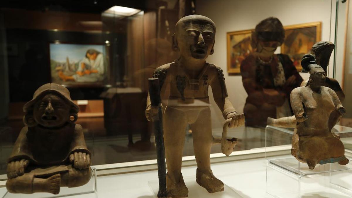 Ceramic pieces from the Olmeca, Golf and Maya eras form part of ‘The Greatness of México’ exhibit at the National Museum of Anthropology in México.