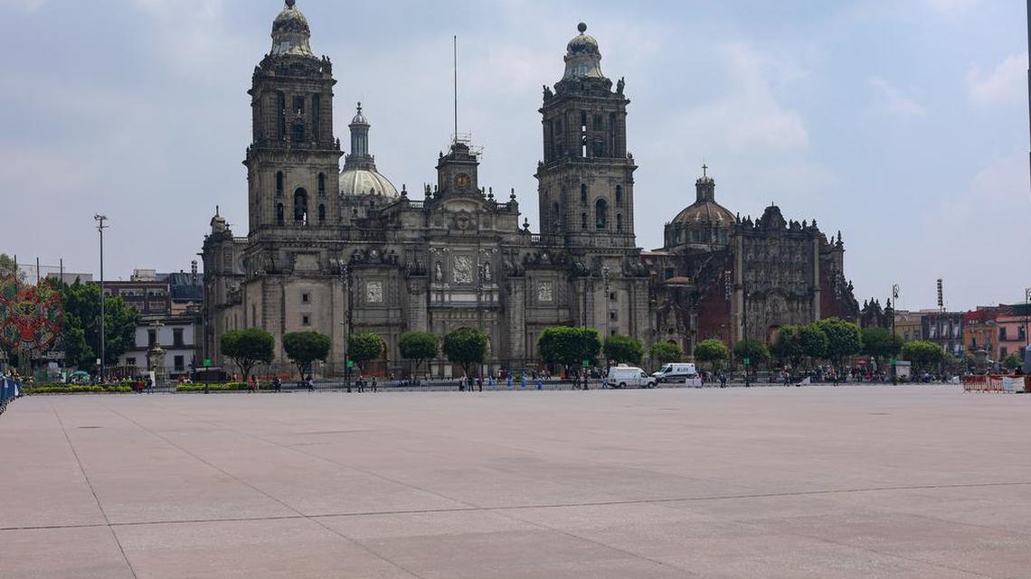 General view of the Metropolitan Cathedral in the historic center of México City.