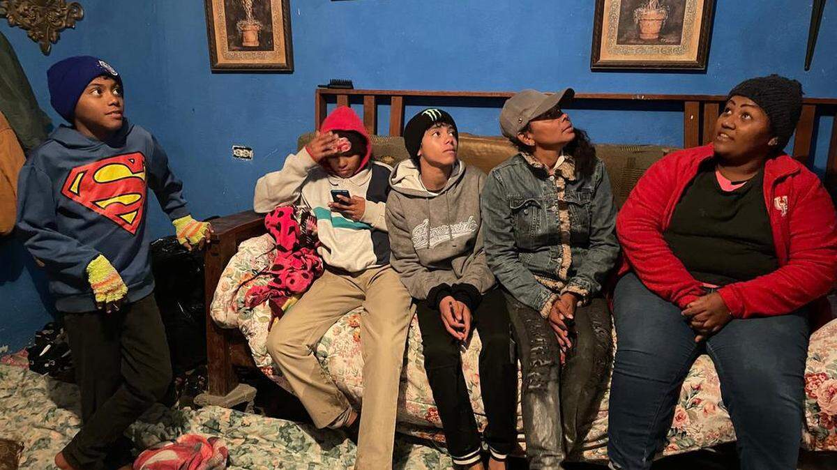 Mexican families living along the border with the United States are opening up their homes to Central American migrants who have been stranded by U.S. immigration policies.