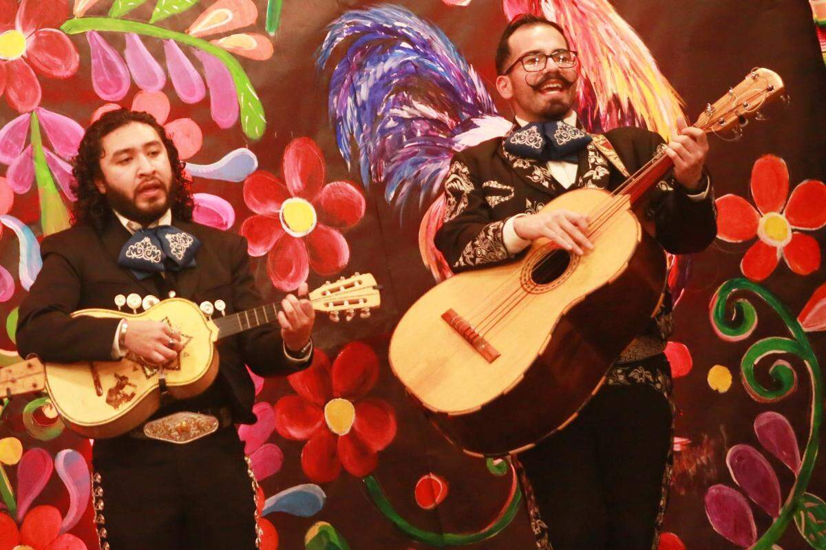 The League of Mexican American Women’s Fiesta Navideña annual scholarship fundraiser returned to its in-person format on Saturday (Nov. 27) with a champagne brunch, fashion show, mariachi and the traditional posada. Pictured: Mariachi Centenela.