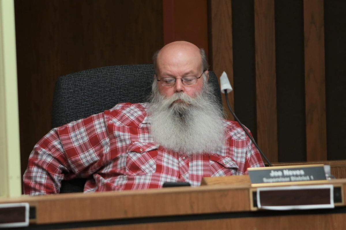Supervisor Joe Neves voted against voted against adopting public map 120. 
